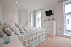 wentwood-master-bedroom